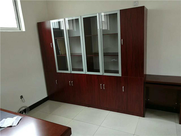 西安辦（bàn）公家具批發（fā）